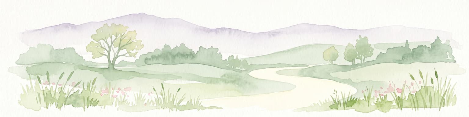 Una pintura en acuarela que muestra un paisaje suave e idílico con colinas onduladas al fondo, un sendero o arroyo serpenteante en el plano medio, y hierbas y árboles en el primer plano.