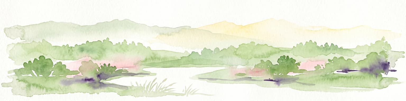 Una ilustración suave en acuarela que muestra colinas verdes onduladas y picos montañosos lejanos en tonos amarillo pálido y verde, con un fondo blanco minimalista.