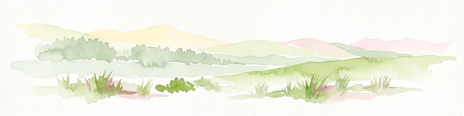 Una pintura minimalista en acuarela de colinas onduladas y un paisaje herboso sobre un fondo blanco.