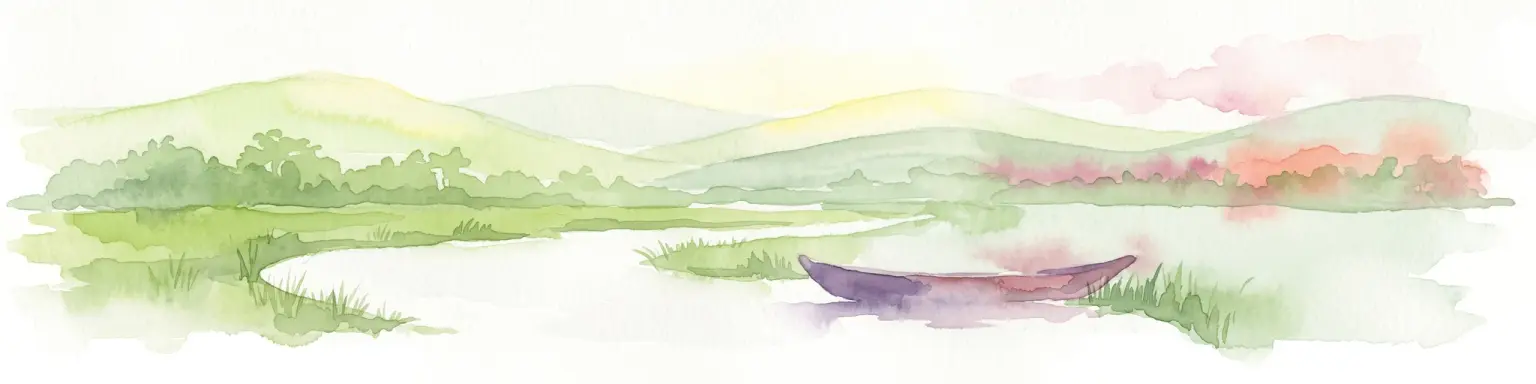 Una pintura en acuarela que muestra un pequeño bote flotando en una masa de agua tranquila, con suaves colinas verdes onduladas al fondo.