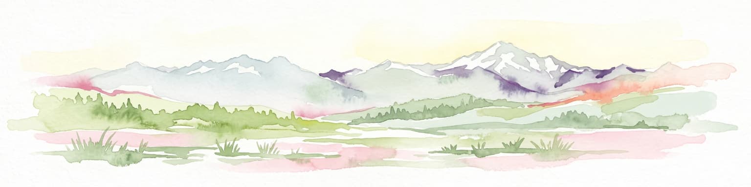 Una pintura en acuarela que muestra una vista panorámica de picos montañosos en la distancia sobre colinas verdes y llanuras.